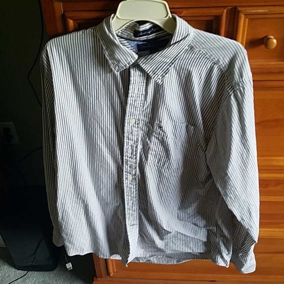 Tommy Hilfiger Other - Tommy Hilfiger Long sleeve dress shirt